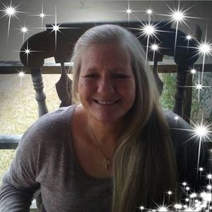 Meet your Posher, Traci